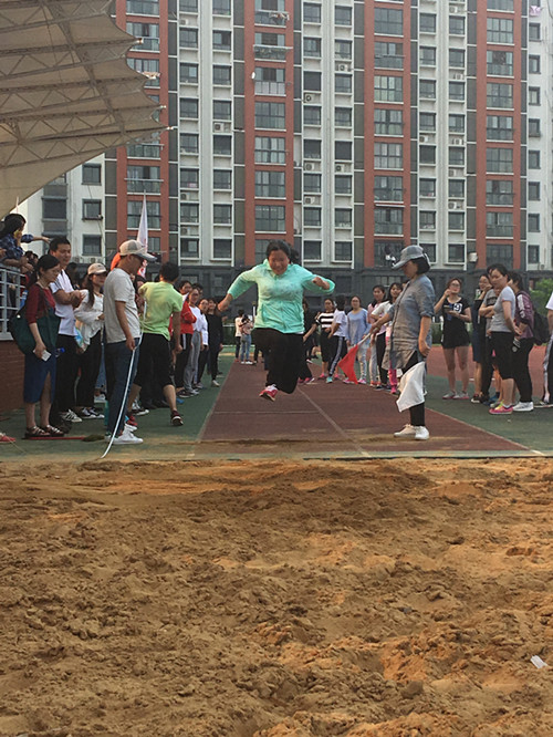 我院教职工积极参加2017年太阳集团tyc5997教职工运动会